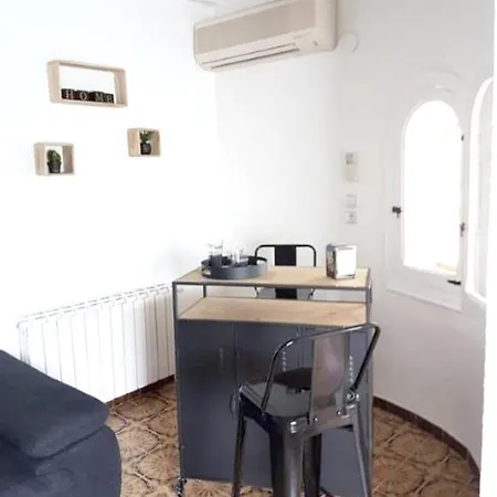 Вилла Sunny In With Private Pool And Sea View