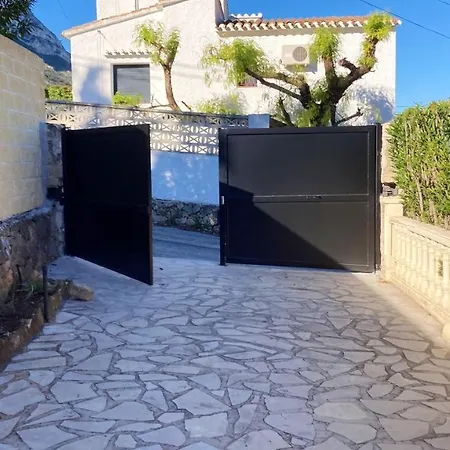 Βίλα Sunny In With Private Pool And Sea View